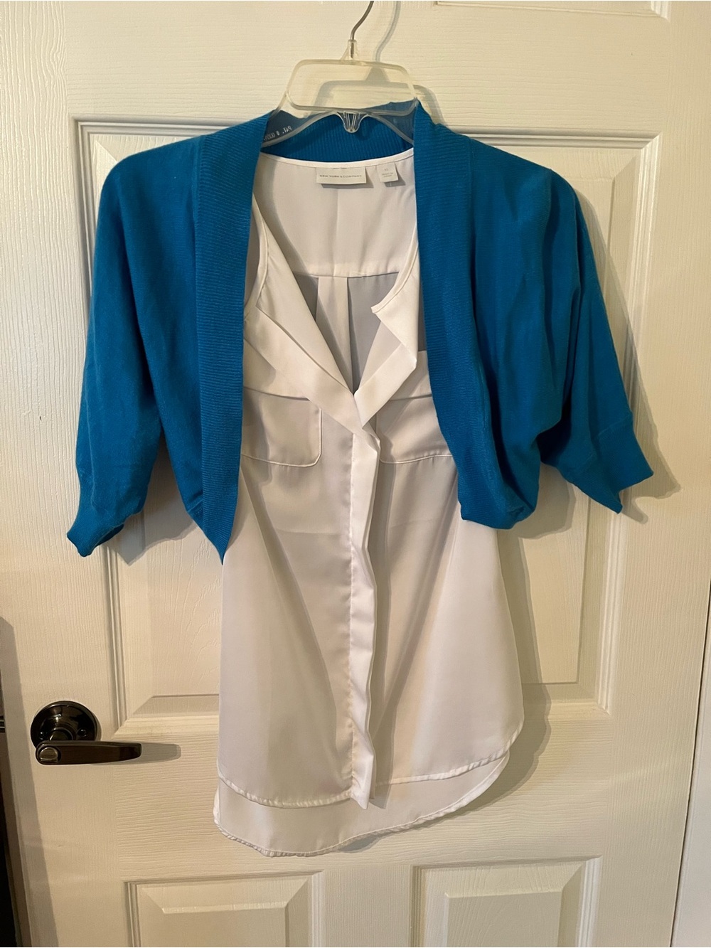 New Yoy& Company 2 piece layered top.